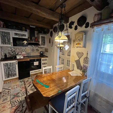 Apartment Living Past Vendeghaz