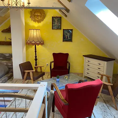 Apartment Living Past Vendeghaz *