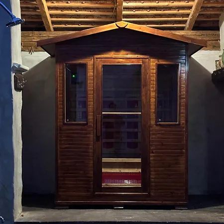 Living Past Kovagoors