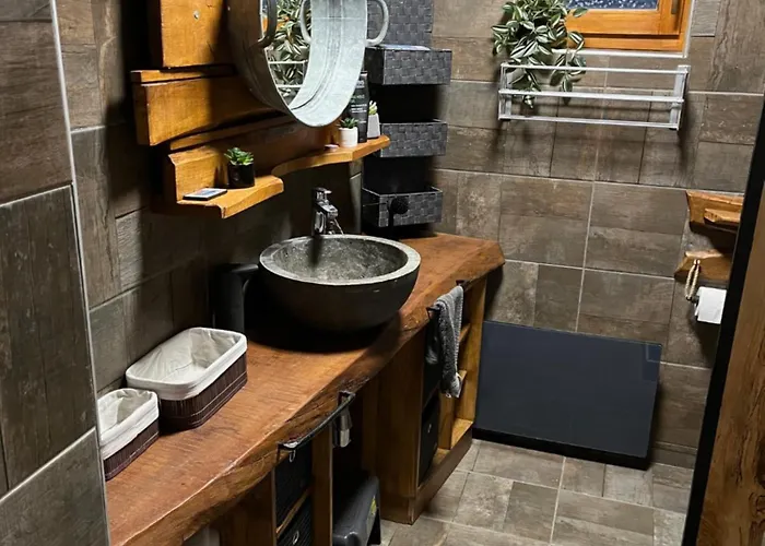 Living Past * Kovagoors